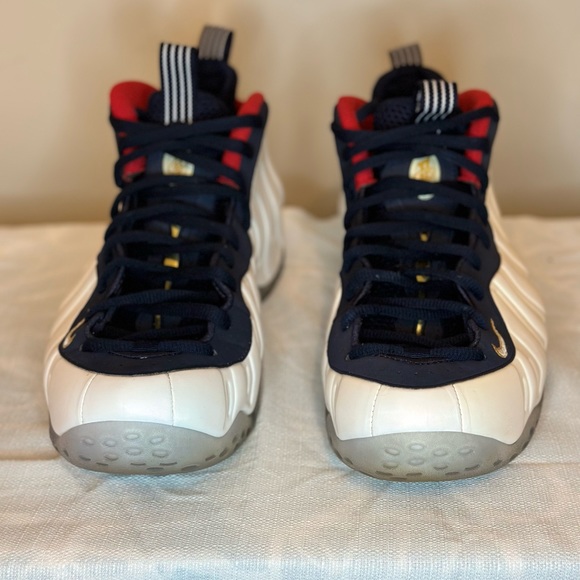 Nike Olympic Foamposite - Picture 3 of 15